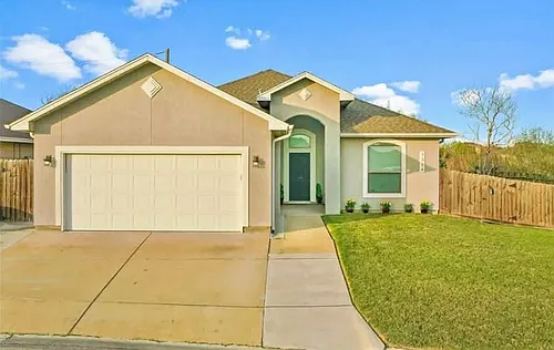 7214 Lake Melody Dr Photo 1