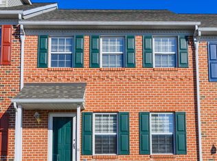 11 Charlemont Ct, Shillington, PA 19607