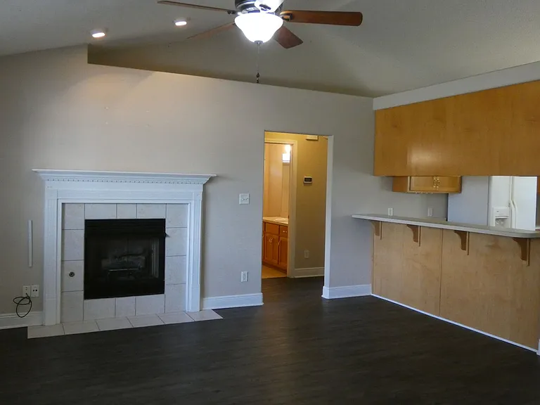 4732 La Casa Cir — Photo 2