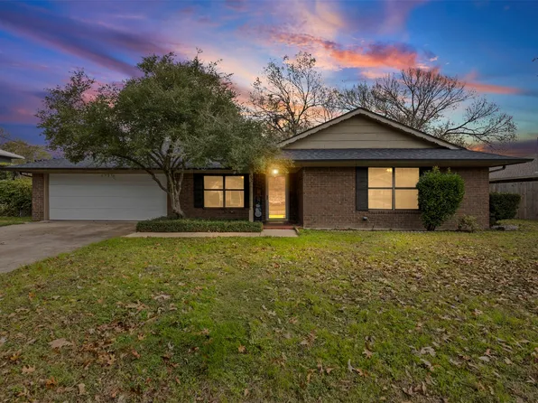 602 N Clay St, Ennis, TX 75119