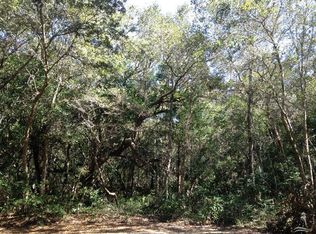 8 Painted Bunting Ct, Southport, NC 28461