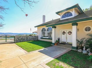 948 Regal Canyon Dr, Walnut, CA 91789