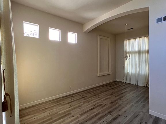 3rd image of 1089 Perazzo Cir