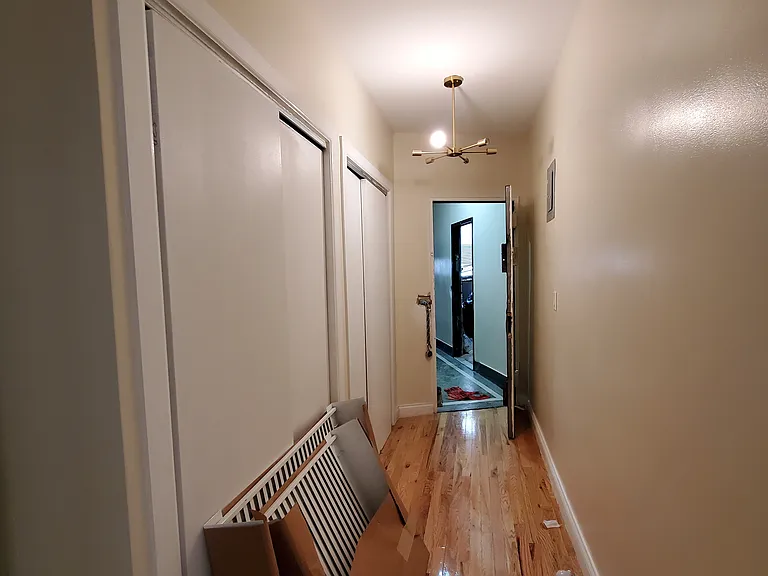 2020 Dorchester Rd #1B — Photo 3