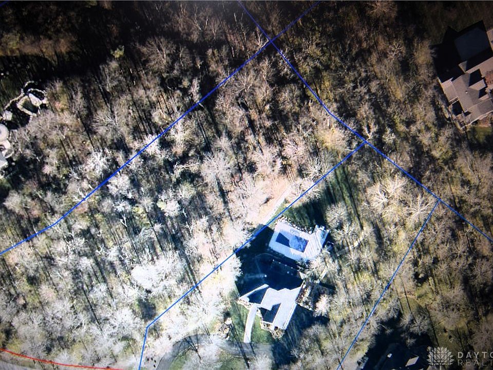 2nd image of 4328 Pine Tree Pl