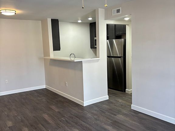 4th image of 9970 Arthur Ln #F