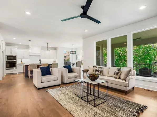 23274 W 125th St, Olathe, KS 66061