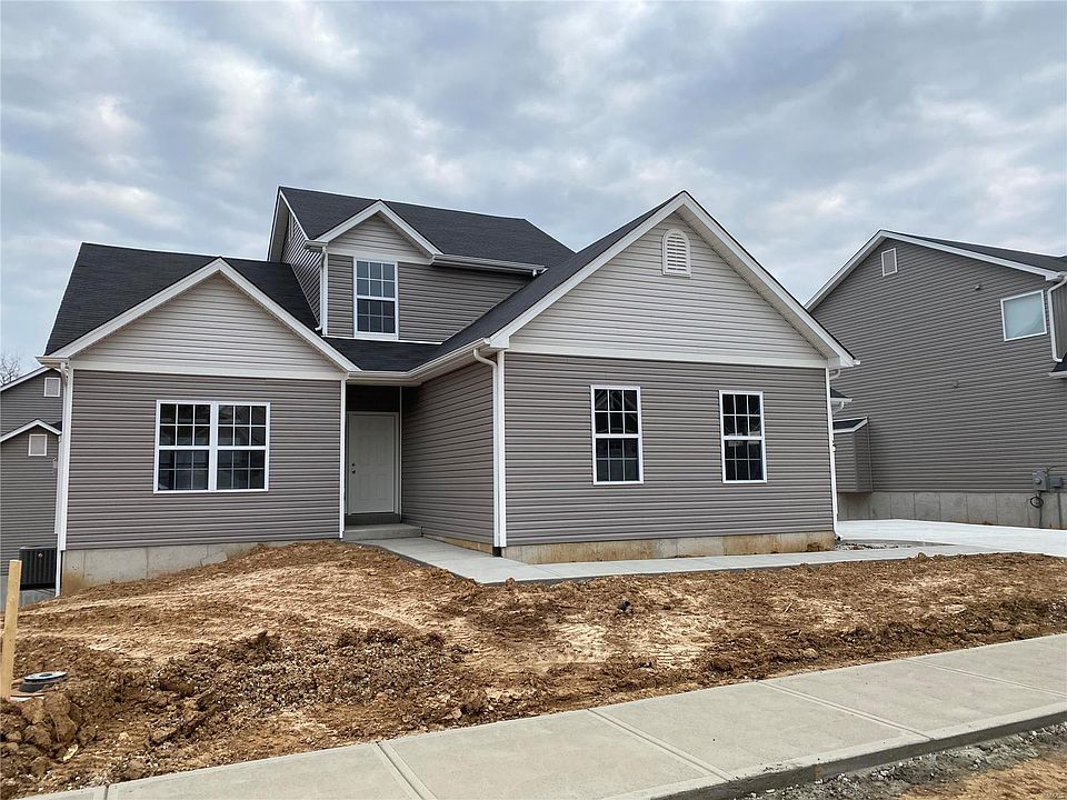 2nd image of 1339 Grey Wolf Lot 152