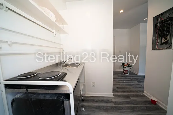 Rented by Sterling Realty Solution Inc | media 5