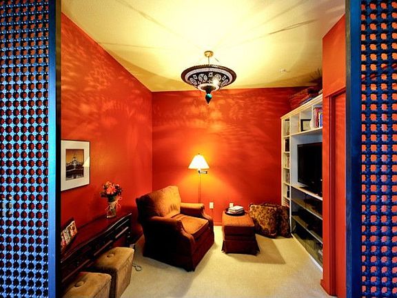 5th image of 109 2nd Ave S #635