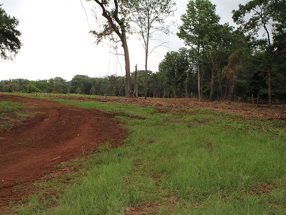 2nd image of 4 County Road 4118