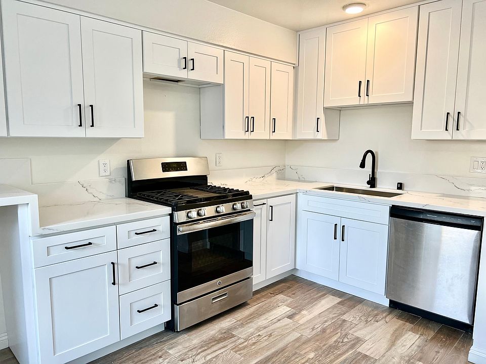 Quartz Counters