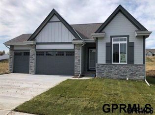 7857 S 196th St, Gretna, NE 68028