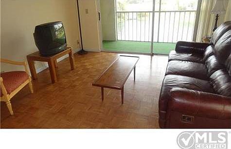 3rd image of 1526 SE Royal Green Cir #204