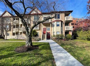 164 Front St, New Haven, CT 06513