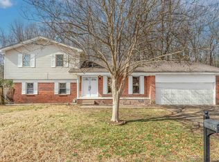 5 Cardinal Valley Dr, Sherwood, AR 72120
