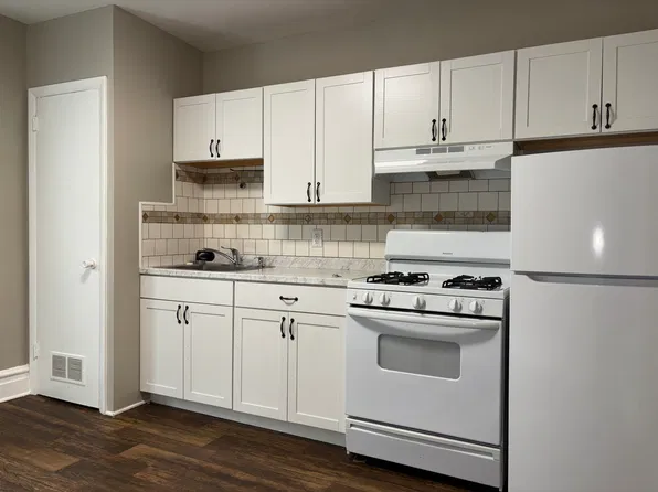 609 N Plum St APT 3, Lancaster, PA 17602