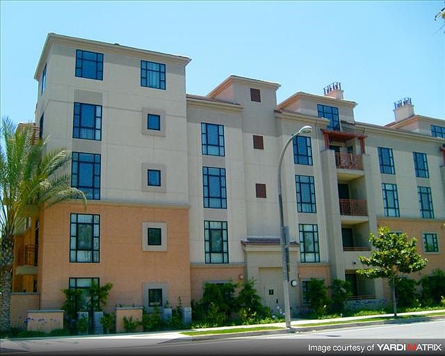 Pasadena Gateway Villas Apartment Homes 290 N Hudson Ave Pasadena CA