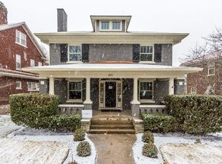 211 McDowell Rd, Lexington, KY 40502