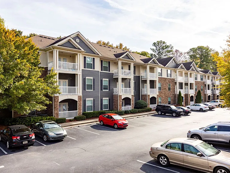 Seven Springs Apartments — Photo 29
