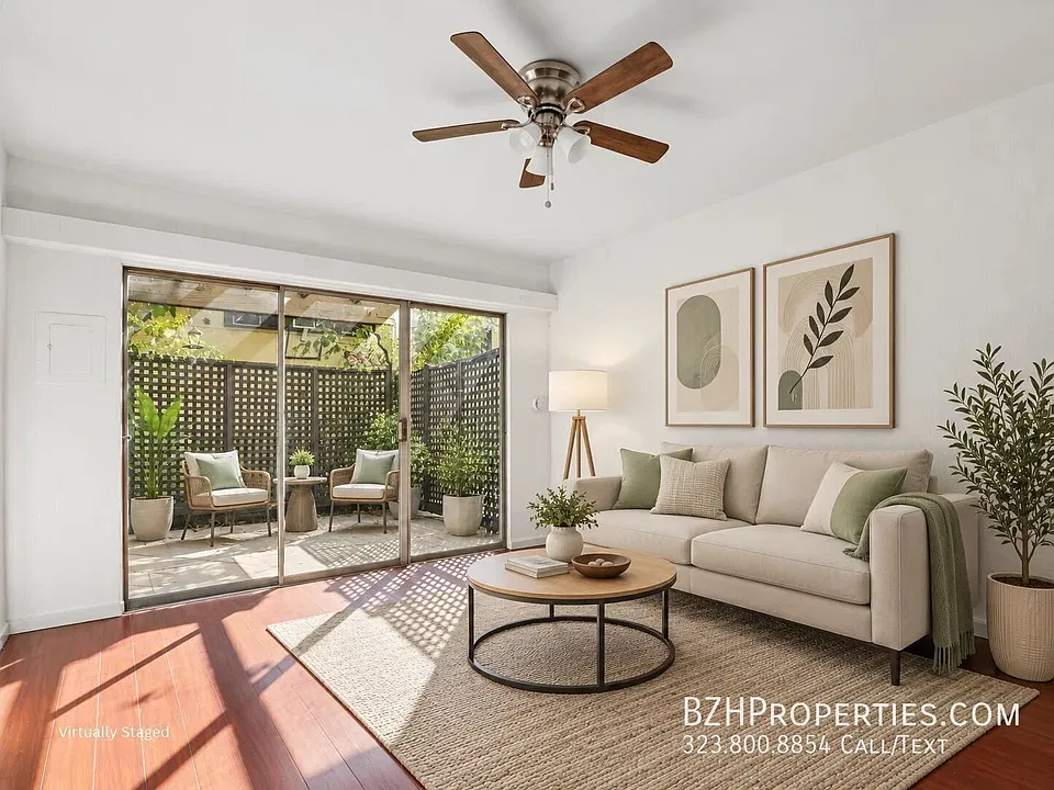 1924 N Las Palmas Ave