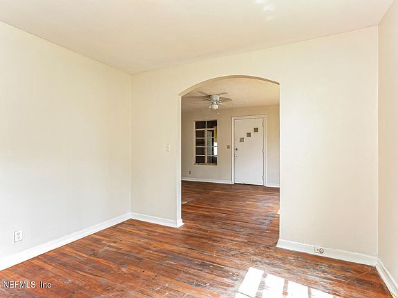 5th image of 3302 COLLEGE Street