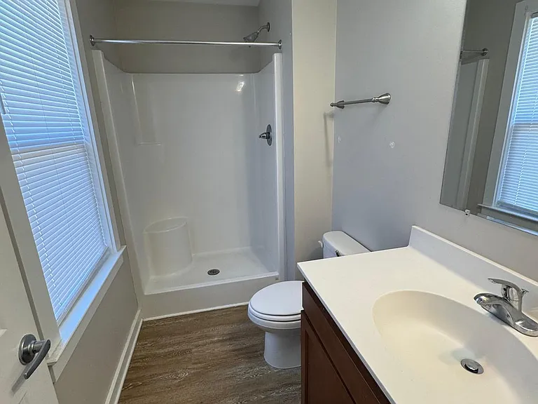 1905 Grayson St — Photo 27