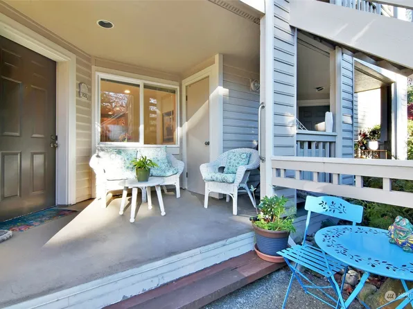 430 3rd Avenue S #A103, Edmonds, WA 98020