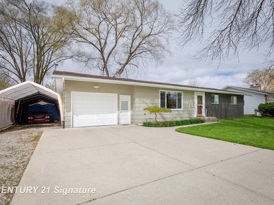 4456 Altadena Dr, Bay City, MI, 48706