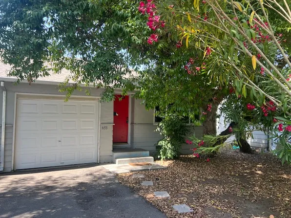 633 Avalon Ave, Santa Rosa, CA 95407