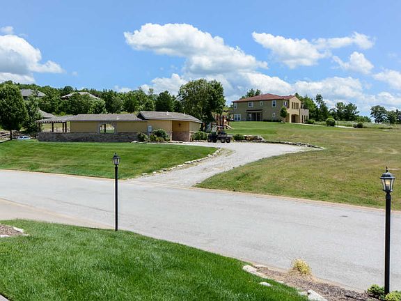 3rd image of 104 N Tuscany Dr #B