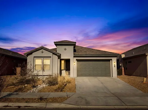 151 Fernleaf Ct NW, Albuquerque, NM 87107