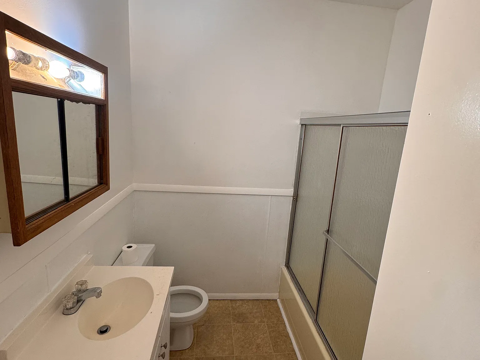 1 bed, 1000 sqft, $900 — Photo 3