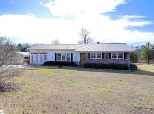 240 Hendricks Rd, Pickens, SC 29671