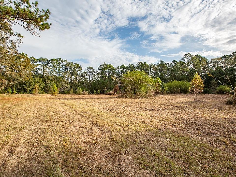 1st image of Vacant Mahan Dr