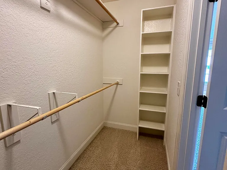 1855 Cambria Dr #B — Photo 15