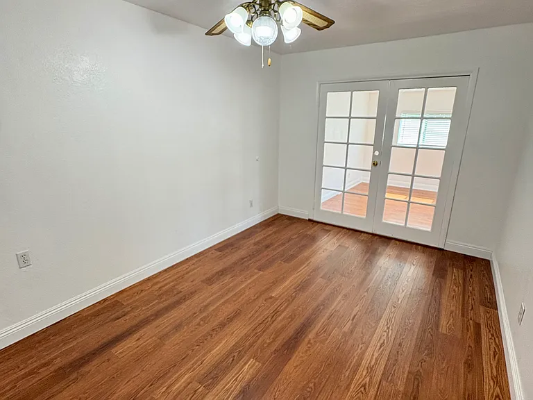 766 Jefferson Ave #A — Photo 11