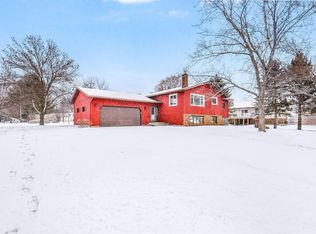 1218 Wildwood Rd, Saint Cloud, MN 56303