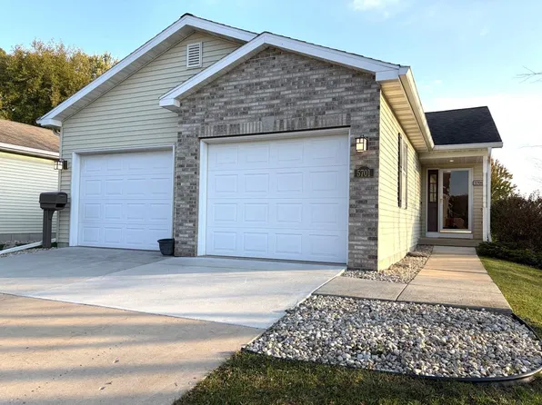 5701 Rankin Rd, Madison, WI 53718
