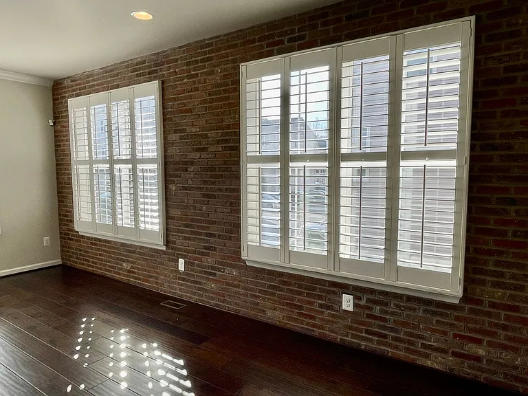 201 Woodstream Cir — Photo 18