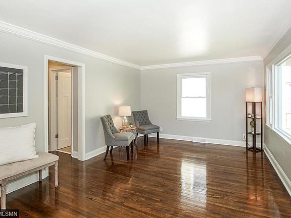 5th image of 1712 Minnehaha Ave E