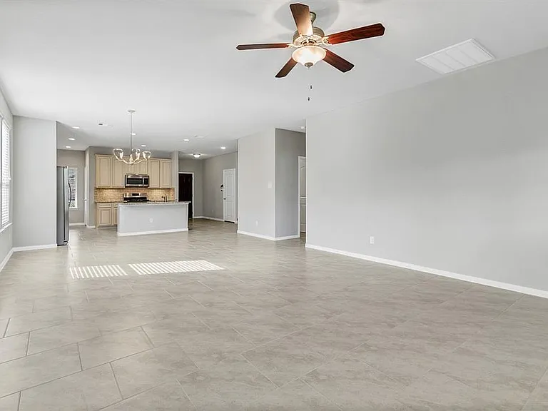 14019 S Wind Cave Ct — Photo 9