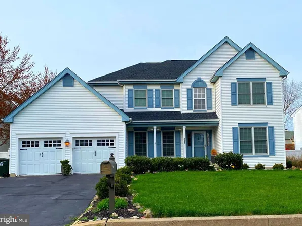 814 Yearling Dr, New Hope, PA 18938