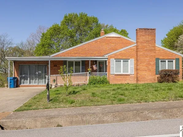 643 N 4th St, Wickliffe, KY 42087