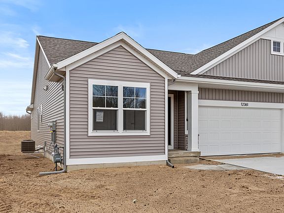 3rd image of 12361 Hawley Dr #22