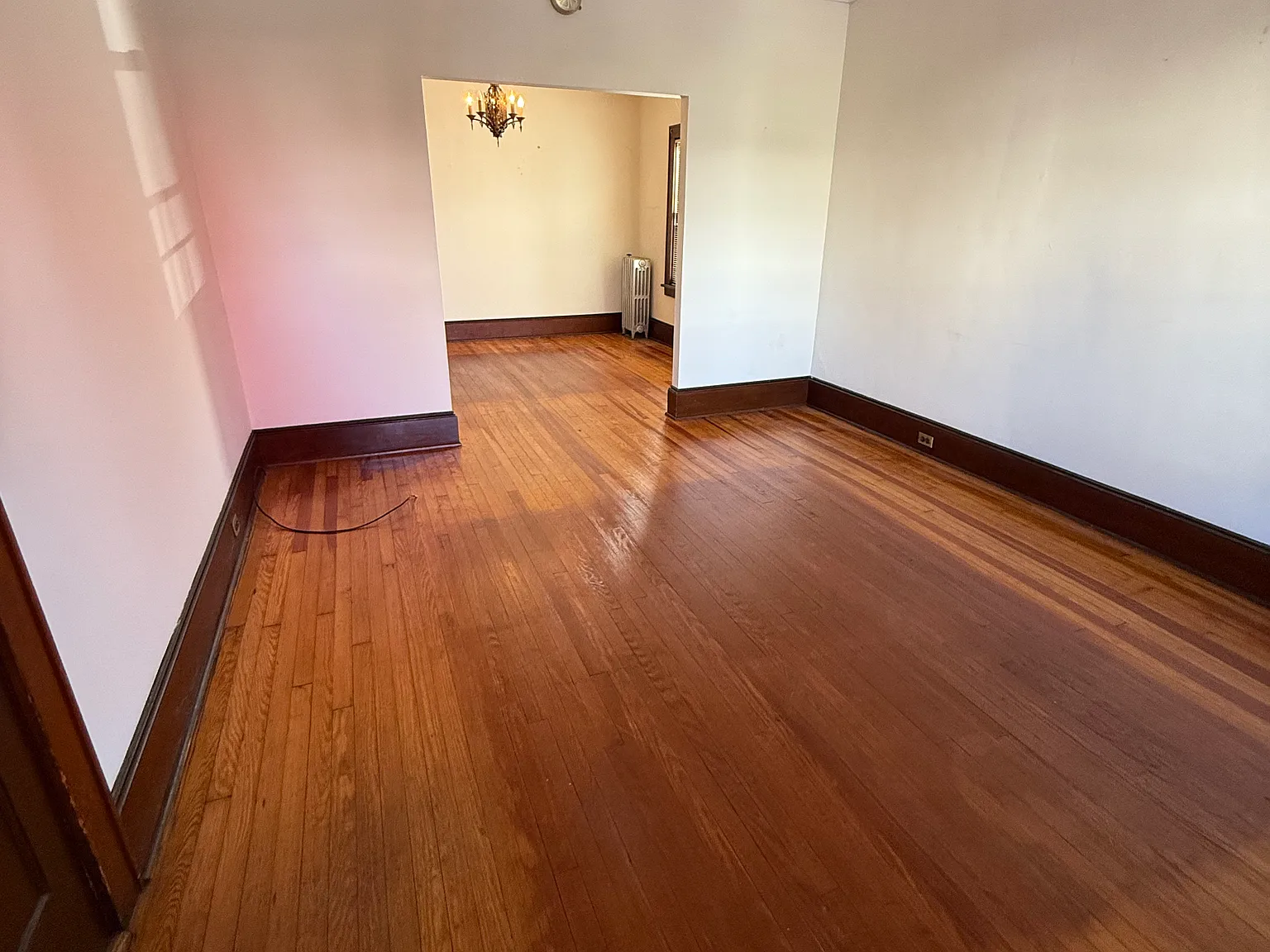 2 bed, 900 sqft, $1,250 — Photo 1