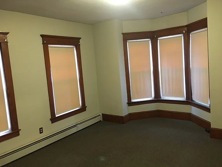 278 E Main St #1 — Photo 9