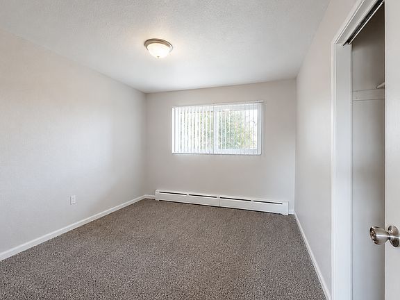 3rd image of 1545 N Moline St APT 3