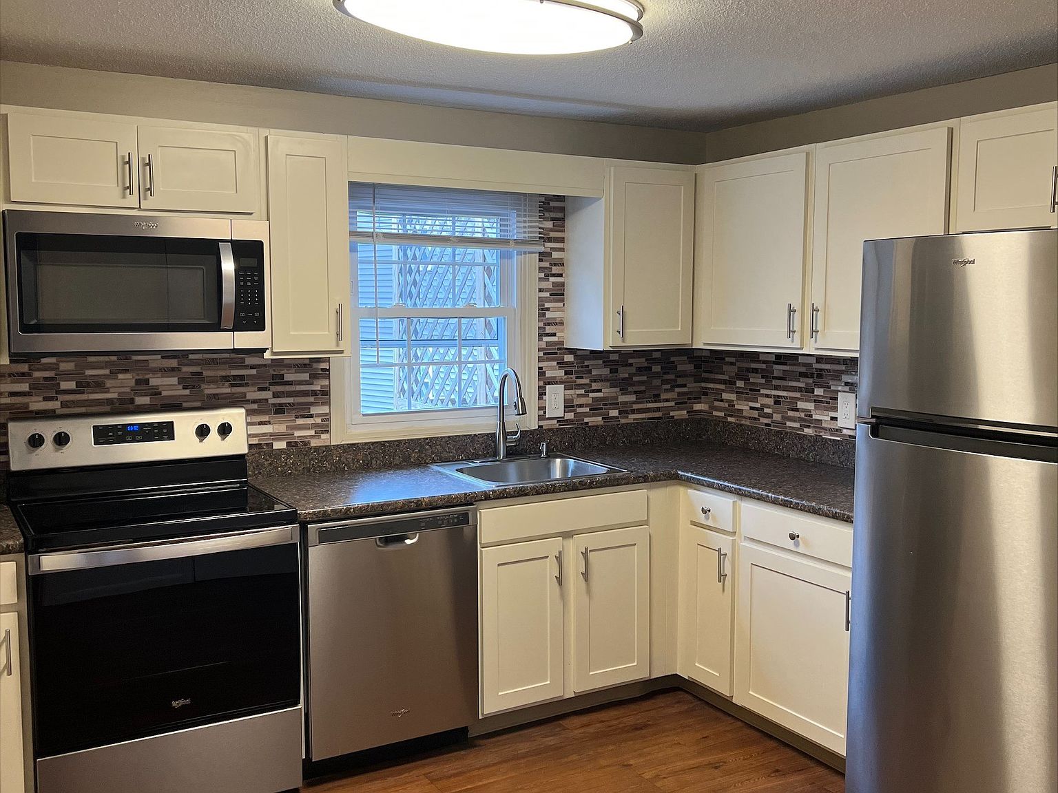 60 Woodland Rd APT E4, Cape Elizabeth, ME 04107 Zillow