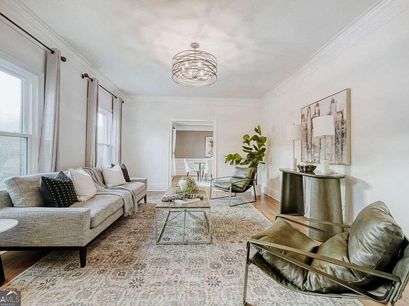 3rd image of 2672 Henderson Ridge Dr